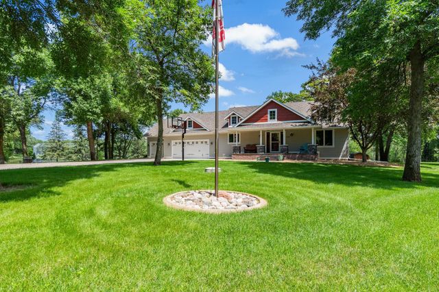 1109 Lakeview Avenue, Alexandria, MN 56308