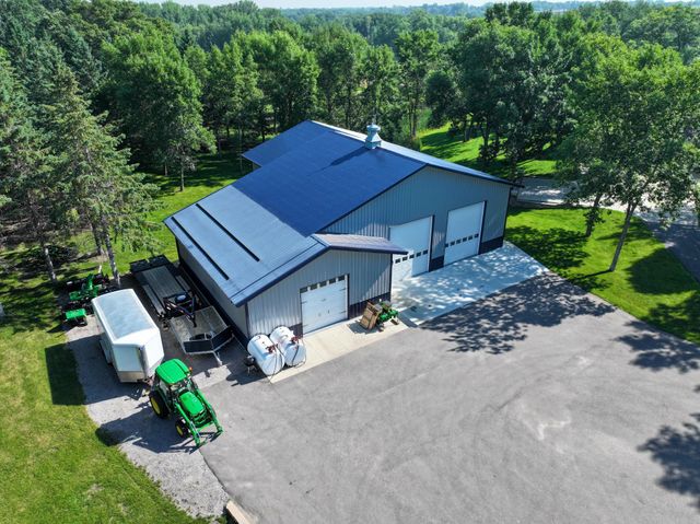 1109 Lakeview Avenue, Alexandria, MN 56308