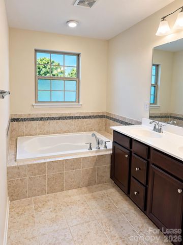 1813 Evergreen Drive, Charlotte, NC 28208