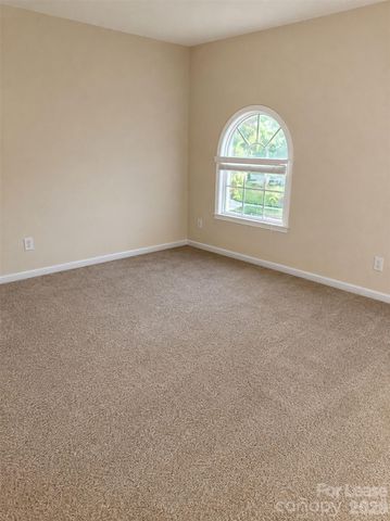 1813 Evergreen Drive, Charlotte, NC 28208