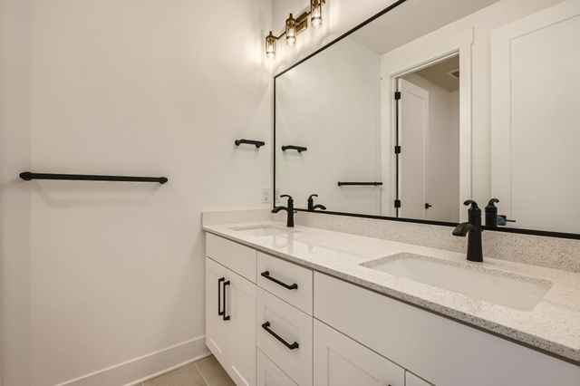 11401 Masters Street N, Lake Elmo, MN 55042