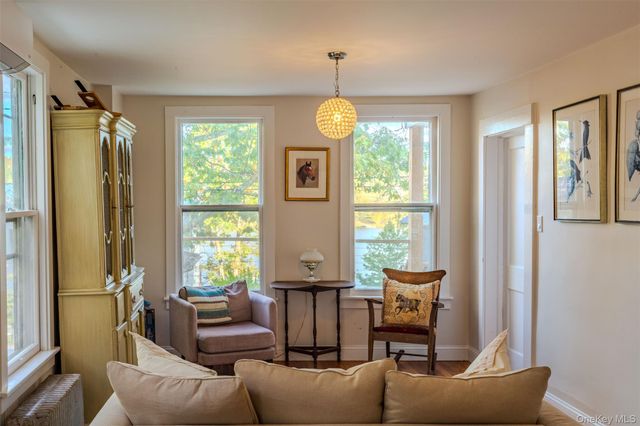 6658 State Route 52, Lake Huntington, NY 12752