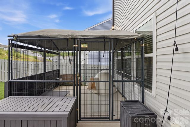 170 Batten Ridge Drive, Statesville, NC 28677