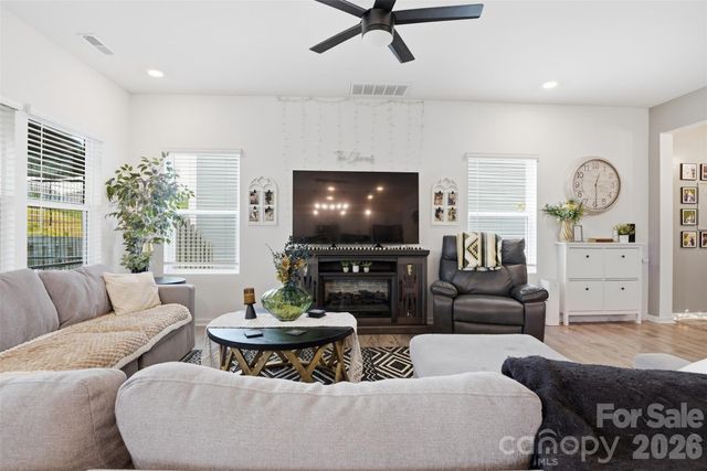 170 Batten Ridge Drive, Statesville, NC 28677