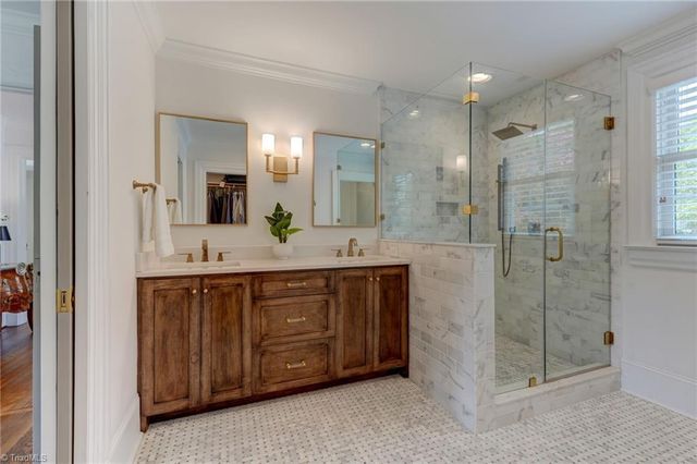 301 N Tremont Drive, Greensboro, NC 27403