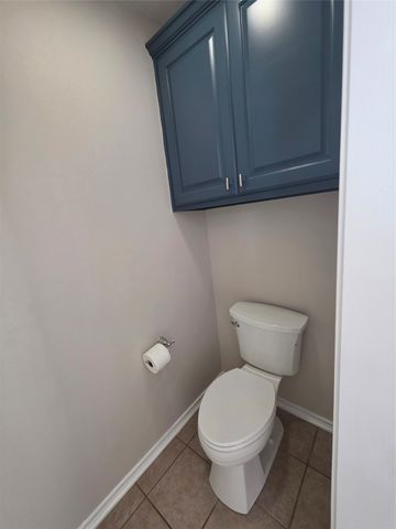 214 County Road 2504, Mineola, TX 75773