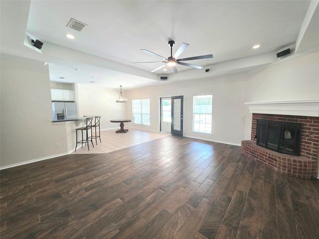 214 County Road 2504, Mineola, TX 75773