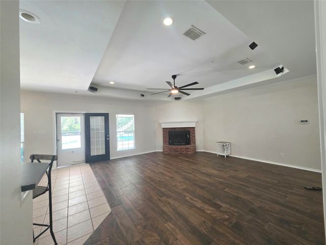 214 County Road 2504, Mineola, TX 75773