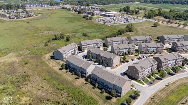 14226 Frostburg Drive, Carmel, IN 46033