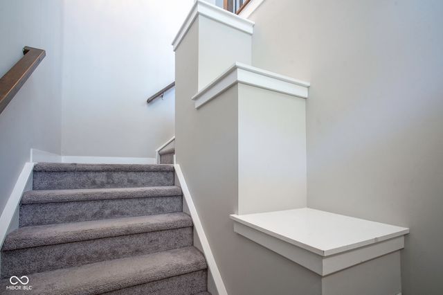 14226 Frostburg Drive, Carmel, IN 46033