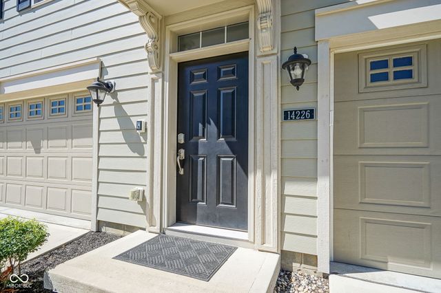 14226 Frostburg Drive, Carmel, IN 46033