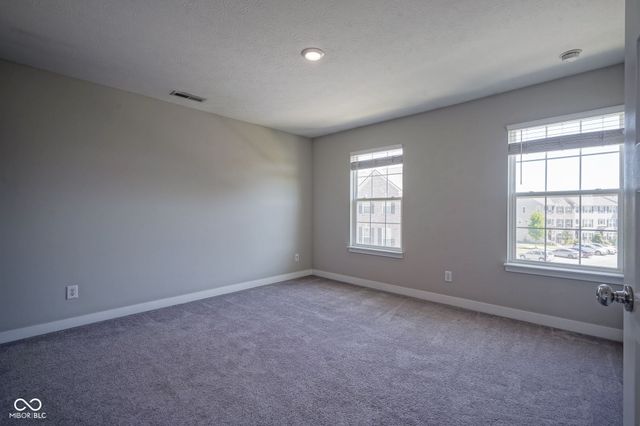 14226 Frostburg Drive, Carmel, IN 46033