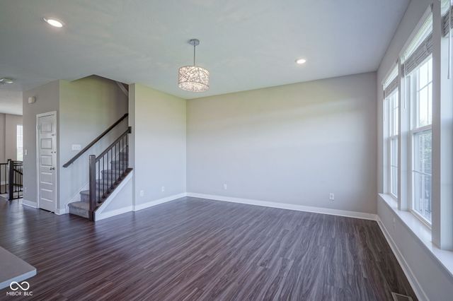 14226 Frostburg Drive, Carmel, IN 46033