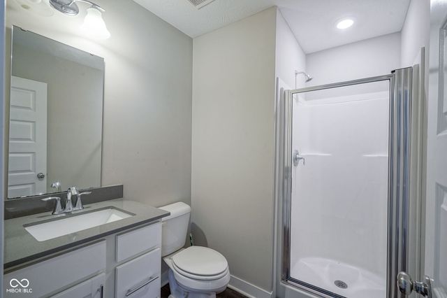 14226 Frostburg Drive, Carmel, IN 46033