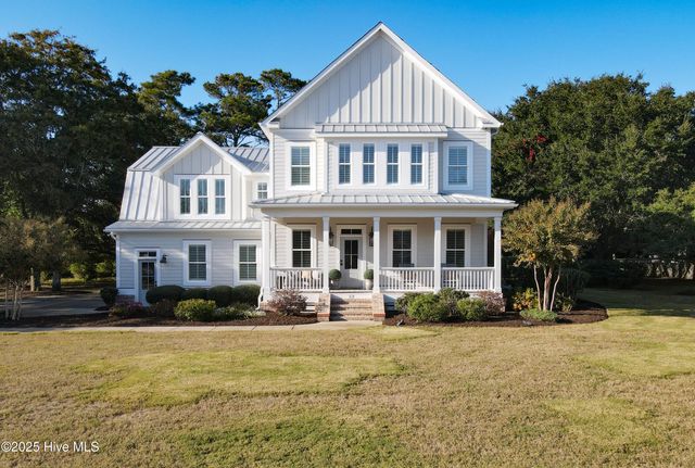 53 Ballast Point Road, Hampstead, NC 28443