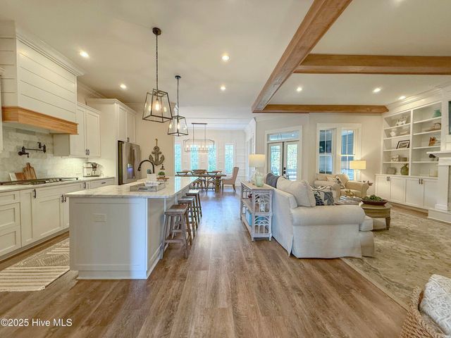 53 Ballast Point Road, Hampstead, NC 28443