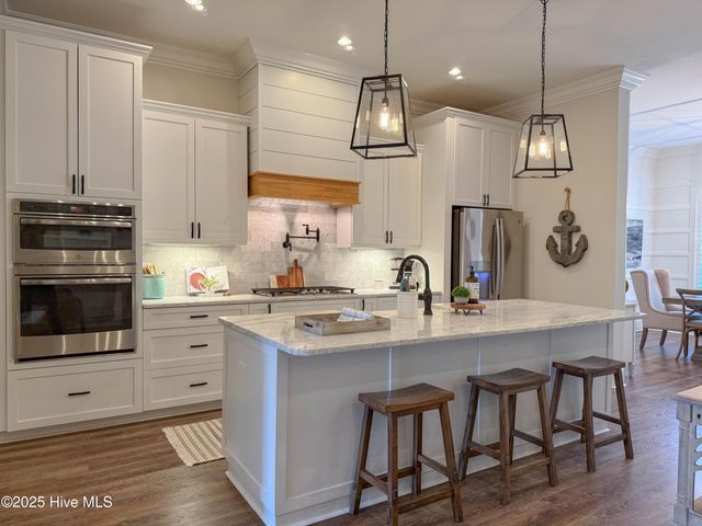 53 Ballast Point Road, Hampstead, NC 28443