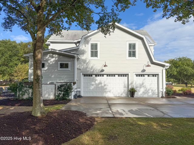 53 Ballast Point Road, Hampstead, NC 28443