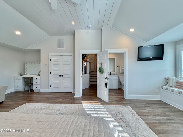 53 Ballast Point Road, Hampstead, NC 28443