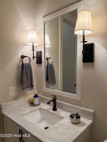 53 Ballast Point Road, Hampstead, NC 28443