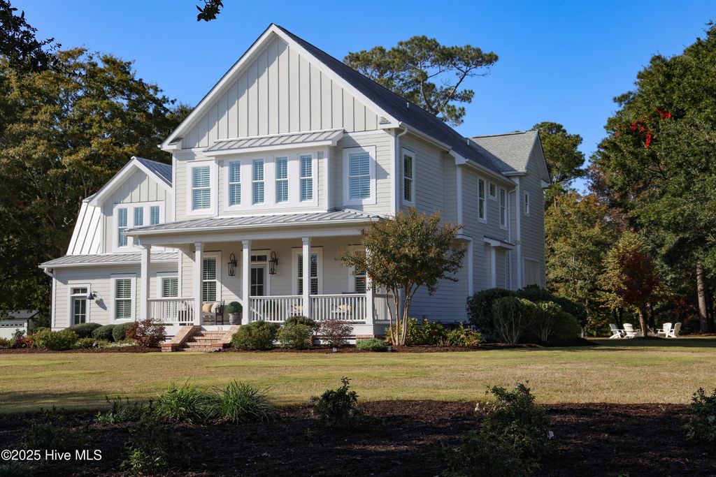 Image 5 of property listing at 53 Ballast Point Road, Hampstead, NC 28443