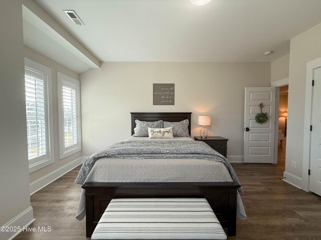 Image 80 of property listing at 53 Ballast Point Road, Hampstead, NC 28443