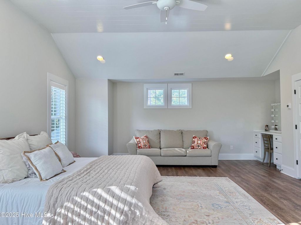 Image 83 of property listing at 53 Ballast Point Road, Hampstead, NC 28443