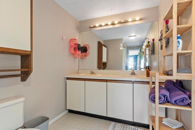 42 Pierce Farm Rd, Fitchburg, MA 01420