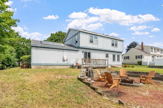 42 Pierce Farm Rd, Fitchburg, MA 01420