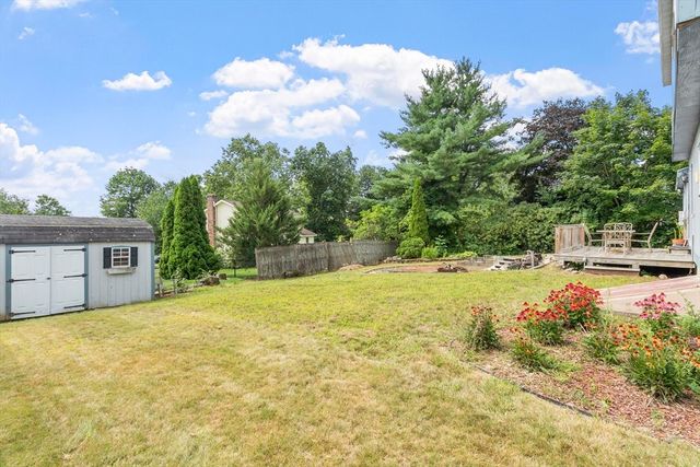 42 Pierce Farm Rd, Fitchburg, MA 01420