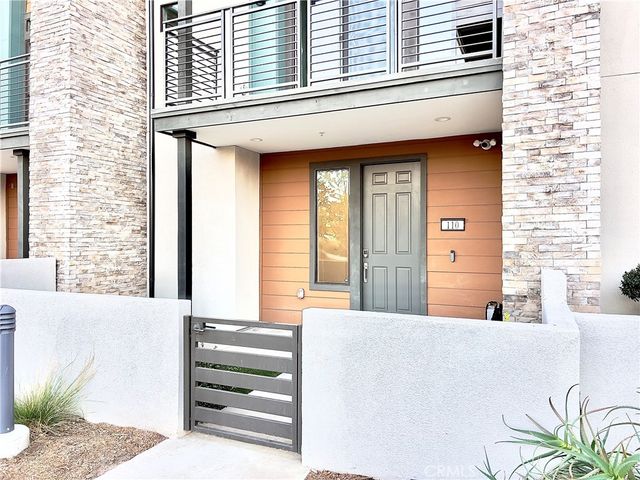 110 Keeper, Irvine, CA 92618