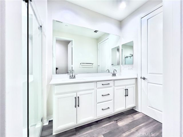 110 Keeper, Irvine, CA 92618