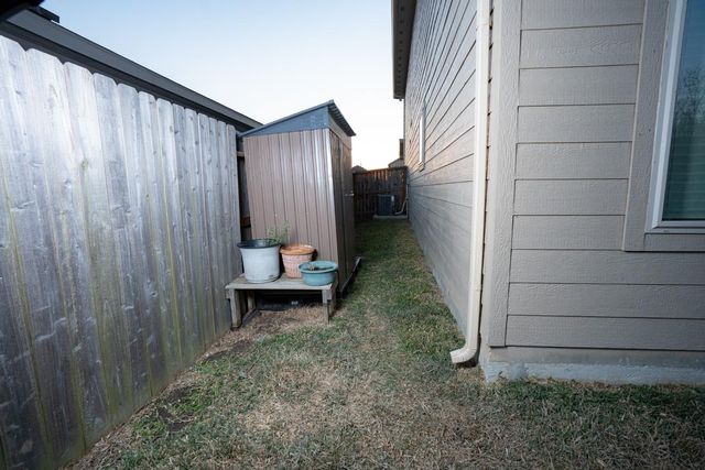 1511 Las Cuevas Drive, Conroe, TX 77301