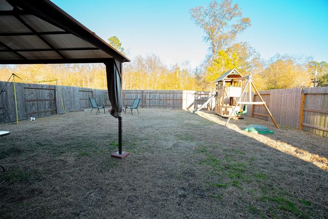 1511 Las Cuevas Drive, Conroe, TX 77301