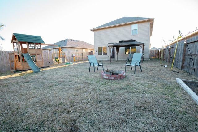 1511 Las Cuevas Drive, Conroe, TX 77301