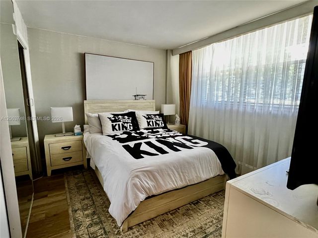 111 Royal Park Drive 1F, Oakland Park, FL 33309