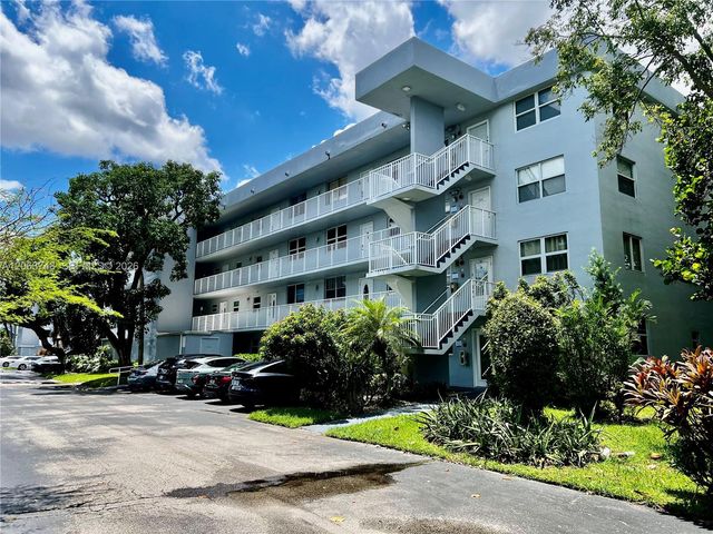 111 Royal Park Drive 1F, Oakland Park, FL 33309