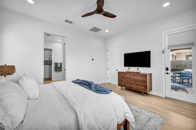 10170 Zeta Tucana Street, Las Vegas, NV 89143