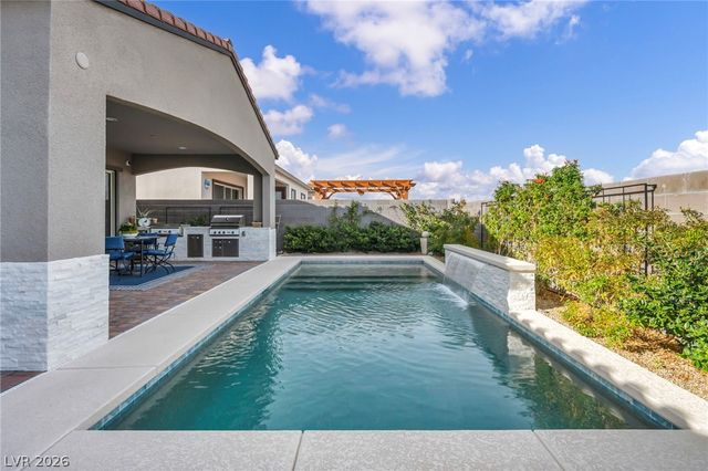 10170 Zeta Tucana Street, Las Vegas, NV 89143