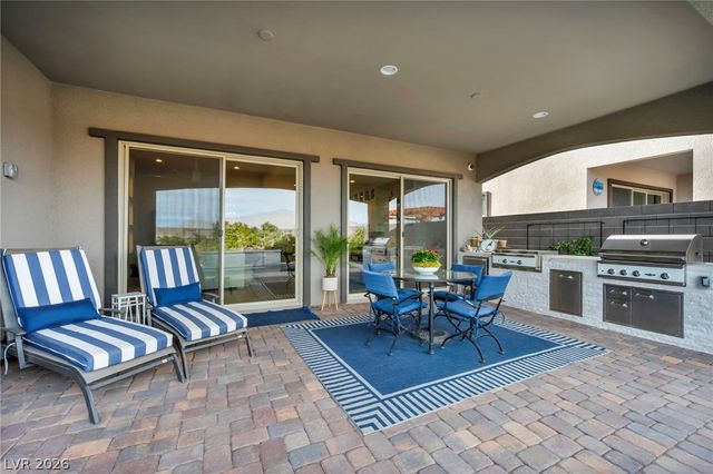 10170 Zeta Tucana Street, Las Vegas, NV 89143