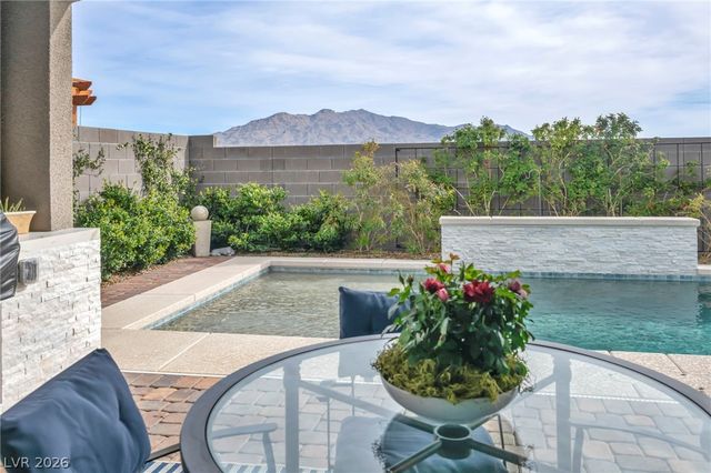 10170 Zeta Tucana Street, Las Vegas, NV 89143