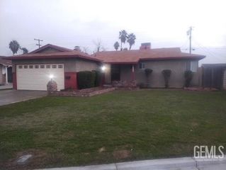 2309 Bradley Avenue, Bakersfield, CA 93304
