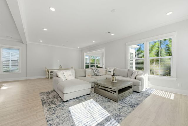 222 Port Tack Drive, Charleston, SC 29492