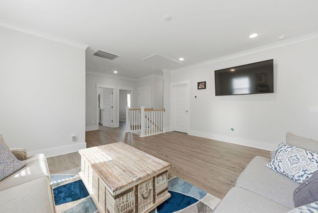 222 Port Tack Drive, Charleston, SC 29492