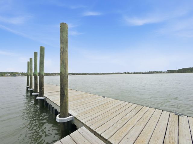 222 Port Tack Drive, Charleston, SC 29492