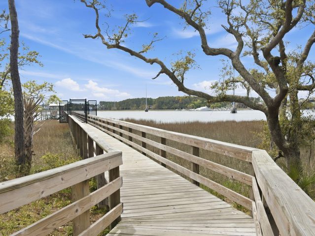 222 Port Tack Drive, Charleston, SC 29492