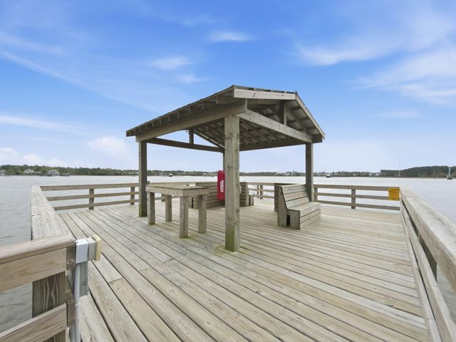222 Port Tack Drive, Charleston, SC 29492