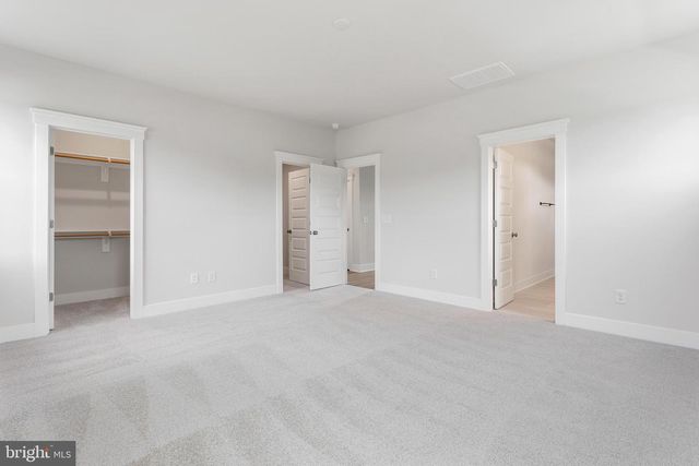2484 SCOTCH BONNET DR, Winchester, VA 22603