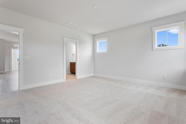 2484 SCOTCH BONNET DR, Winchester, VA 22603