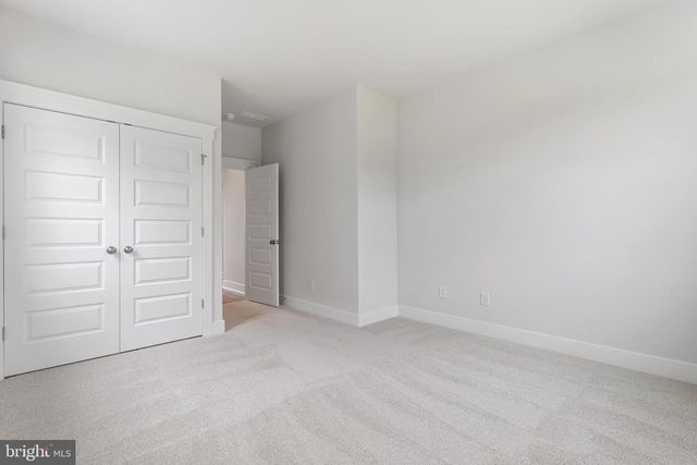 2484 SCOTCH BONNET DR, Winchester, VA 22603